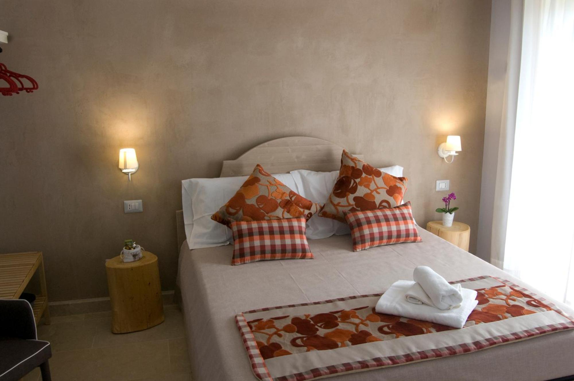 B&B Le Antiche Cisterne Tremestieri Etneo Exterior photo